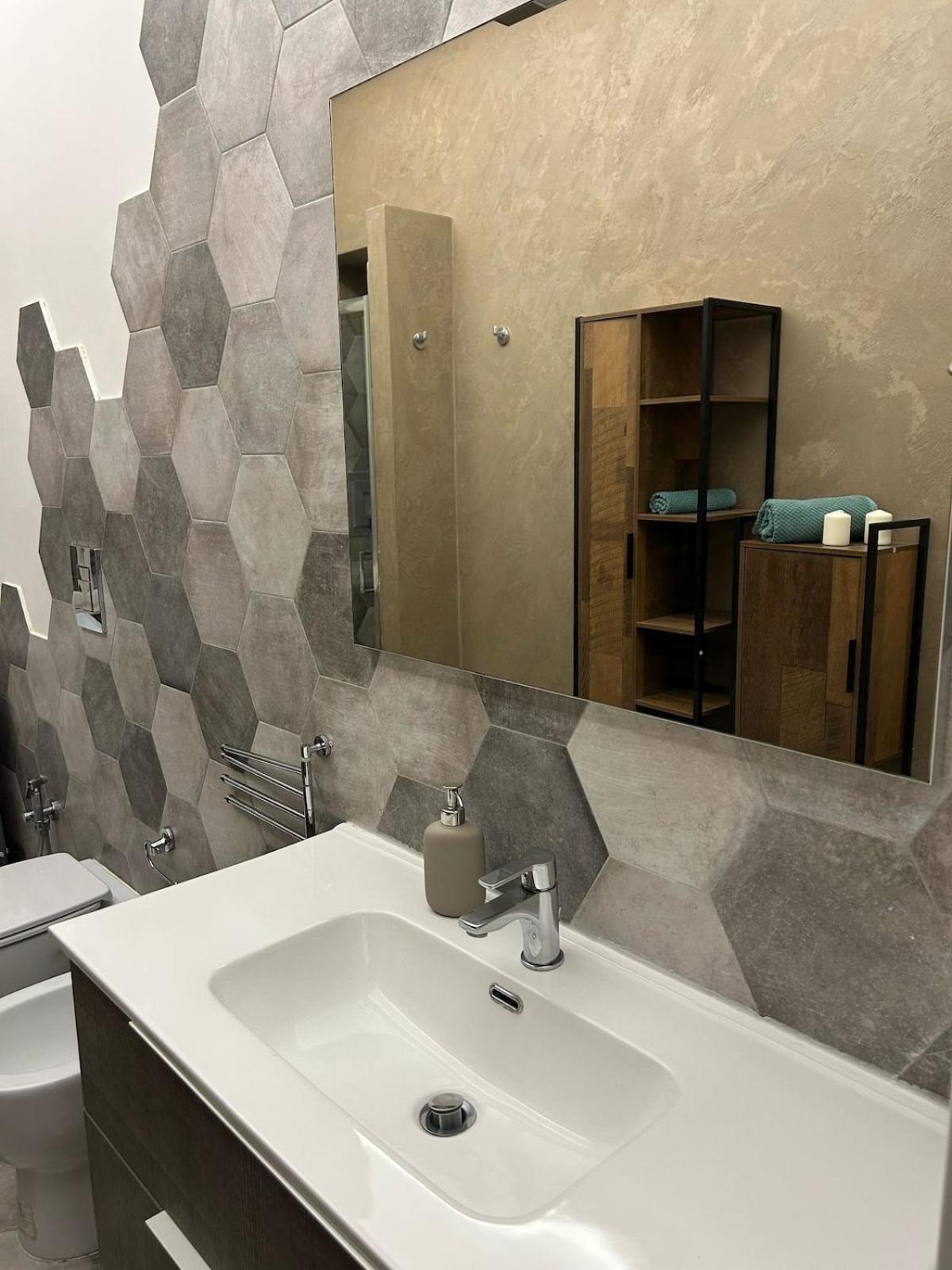 Domus Sanita - Napoli Free Wifi Apartment