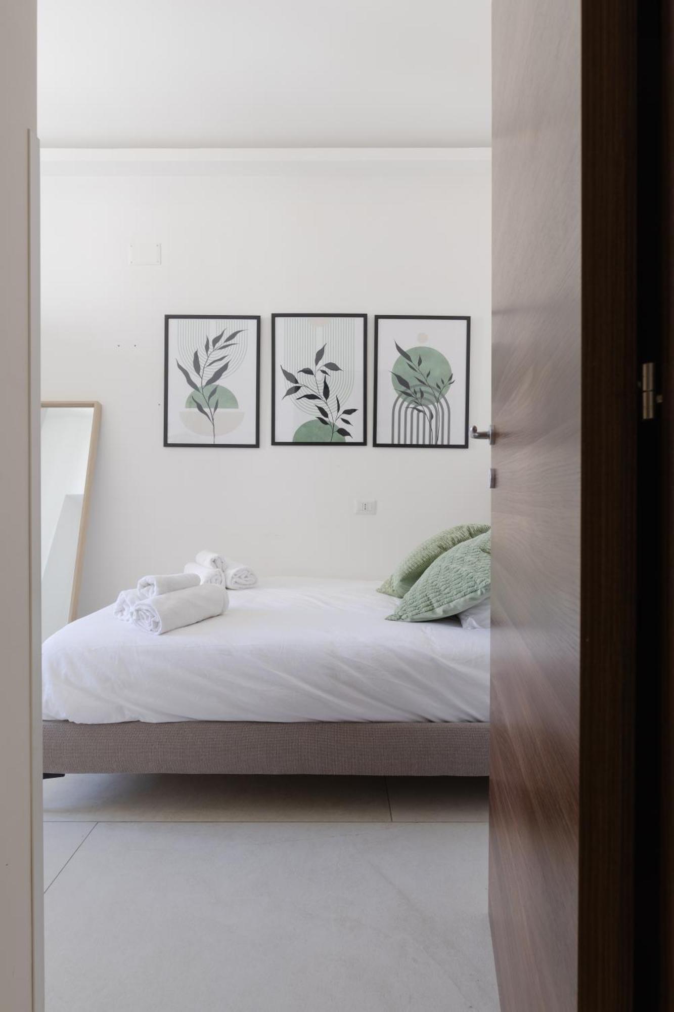Domus Sanita - Napoli Free Wifi Apartment